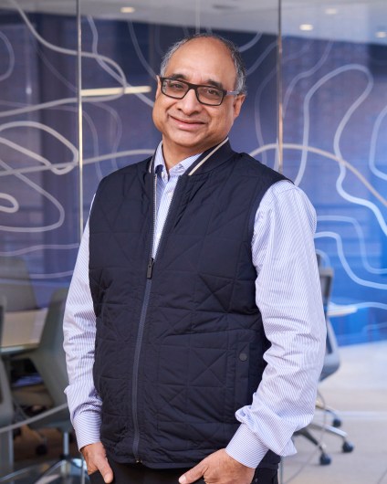 Headshot of Prasad Chintamaneni