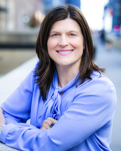 Headshot of Laura Huntley